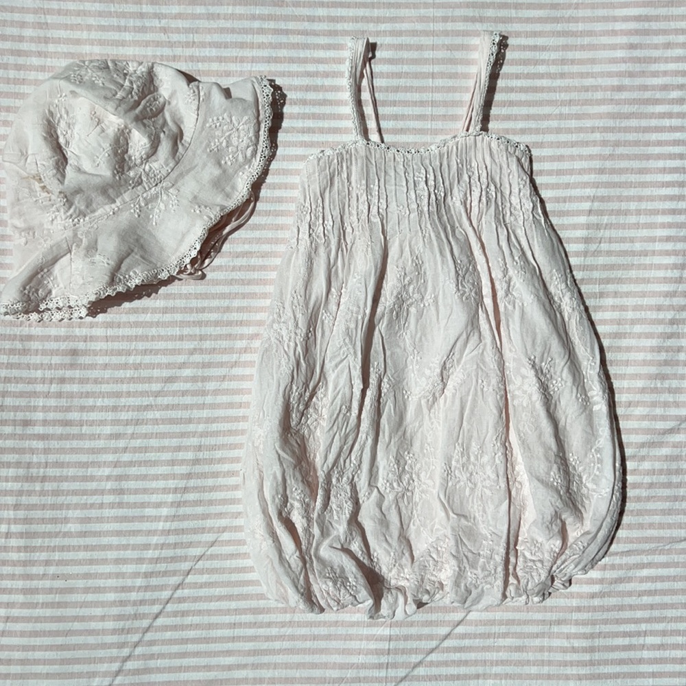 Luna Luna Collection Blush Pink Embroidered Bubble Romper & sunhat size 12-18 mo